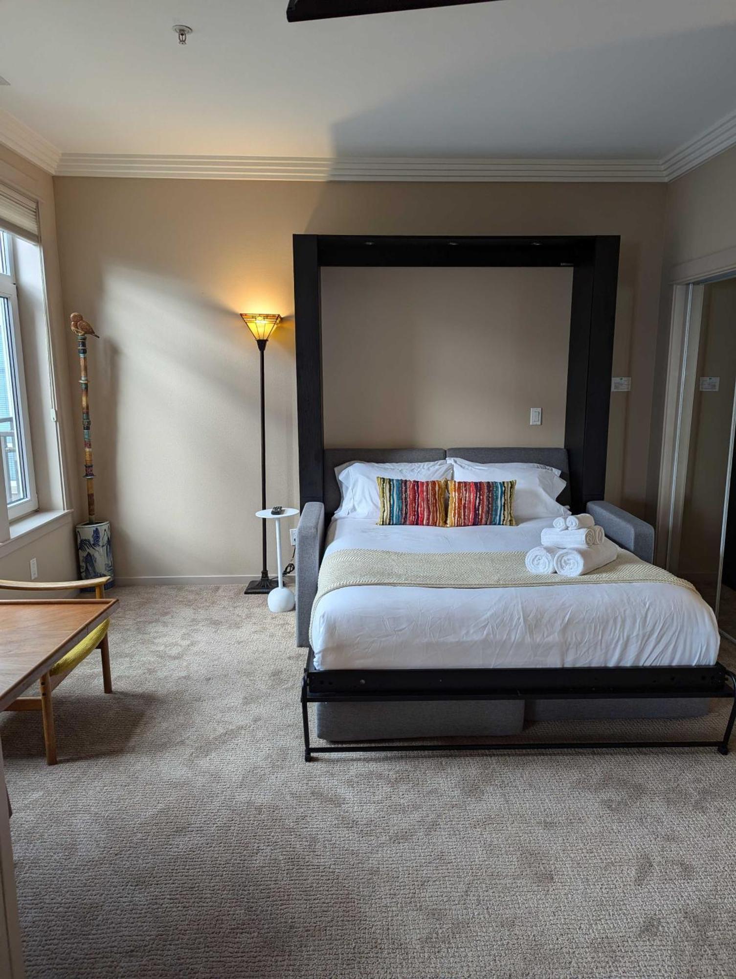 New Downtown 2 Beds, 2 Baths Waterfront Alaska 335 Seattle Buitenkant foto